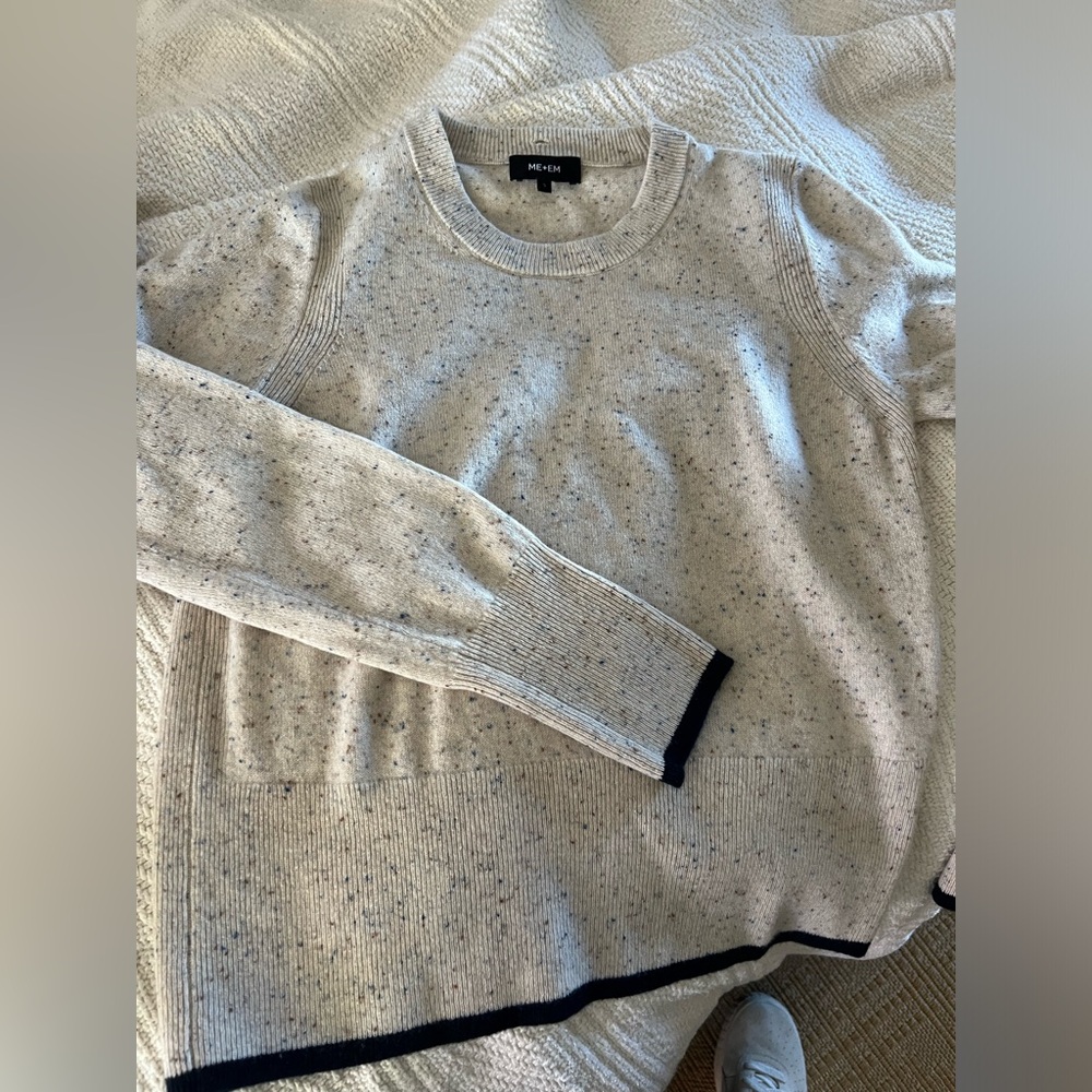 Cashmere ME+EM crewneck sweater that converts to turtleneck sweater. Size S